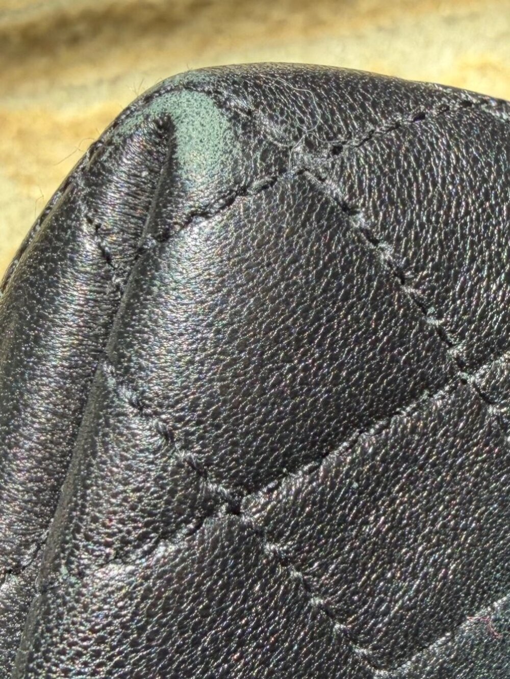 Saint Laurent Gaby mini YSL crossbody bag in quilted leather - Picture 8 of 10
